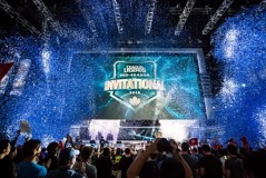 团队竞技攻略：如何应对离谱队友，化险为夷